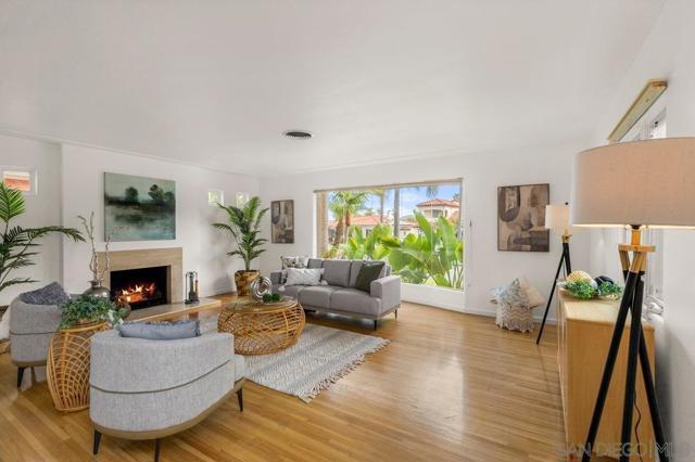 Image 5 of 32 For 5252 Marlborough Dr