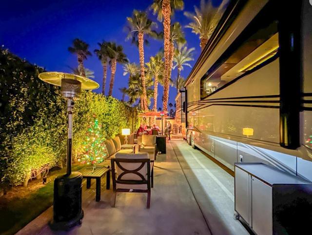 80394 Ave 48, Indio CA: https://media.crmls.org/mediaz/ca54c2cd-da8a-40b9-87ed-bac5c87e59aa.jpg