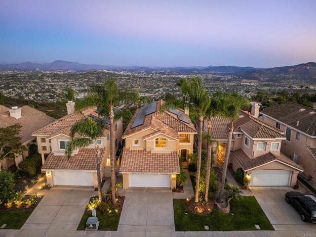 Detail Gallery Image 1 of 1 For 2395 S Summit Circle, Escondido,  CA 92026 - 5 Beds | 3 Baths