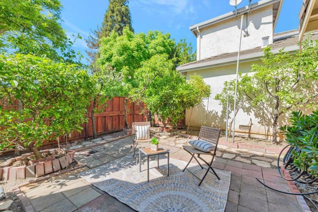 1992 Wayne Circle, San Jose CA: https://media.crmls.org/mediaz/ca563312-af23-425a-aedf-87f8144e5273.jpg