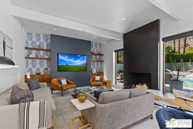 1189 N Rose Avenue, Palm Springs CA: https://media.crmls.org/mediaz/ca56b651-6316-4bac-babd-4a7686ac92fd.jpg