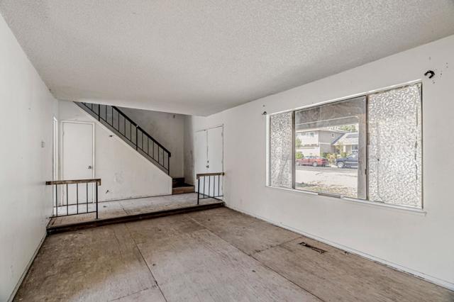 3047 Rollingwood Court, San Jose CA: https://media.crmls.org/mediaz/ca5717fe-f14d-4b01-a304-dbe8fc7e6144.jpg