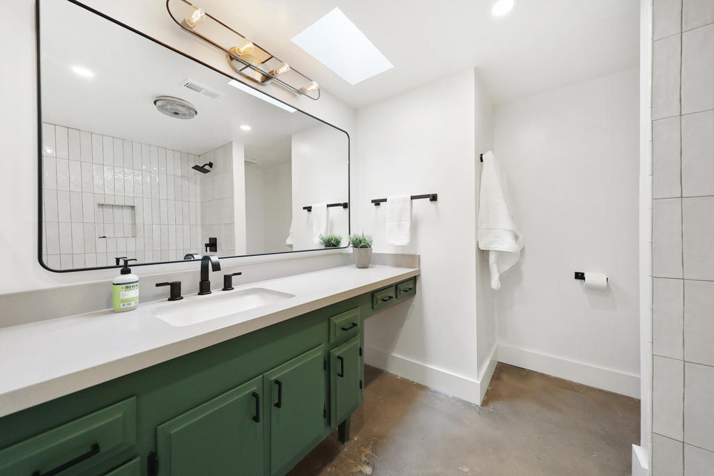 MLS #219137031DA image #25