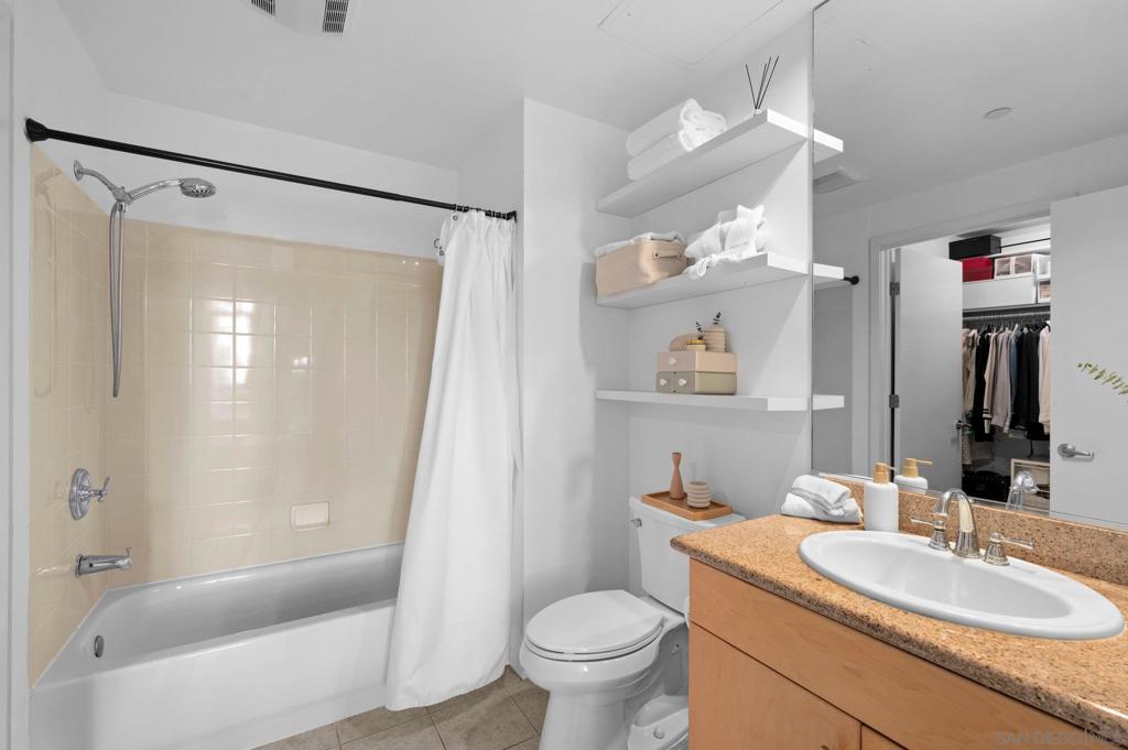 MLS #250039462SD image #25