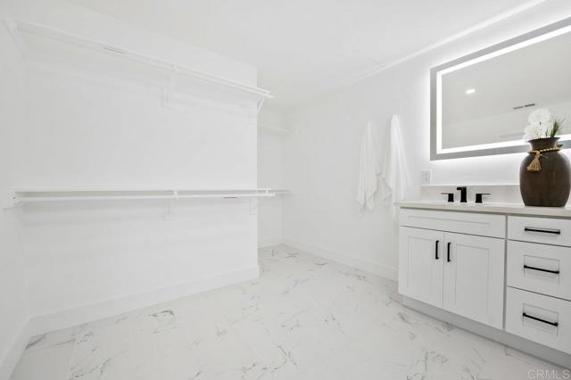 Detail Gallery Image 32 of 58 For 2537 Davis Ave, Carlsbad,  CA 92008 - 4 Beds | 2 Baths