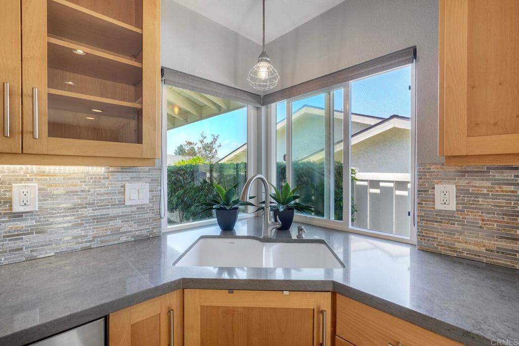 4210 Dawn Ln - photo 13