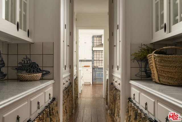 Image 9 of 48 For 771 Garden Lane