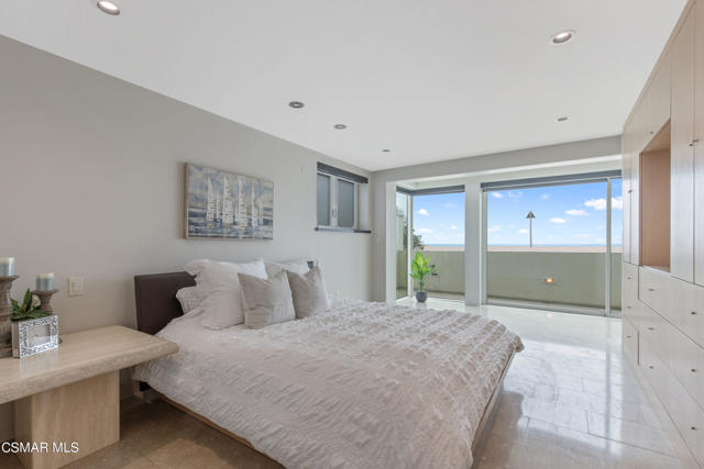 Image 44 of 52 For 4015 Ocean Drive