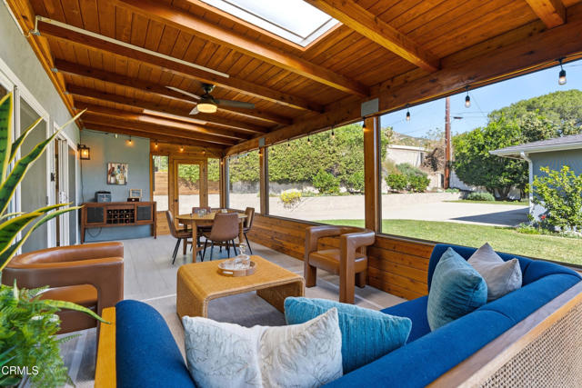 442 Crestvale Drive, Sierra Madre CA: https://media.crmls.org/mediaz/ca5af2cf-d130-4e45-adde-85de9da5251a.jpg