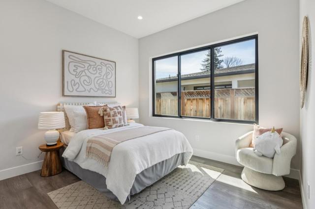 12584 Paseo Flores, Saratoga CA: https://media.crmls.org/mediaz/ca5b0763-69a3-48d1-888d-23bc300192b6.jpg