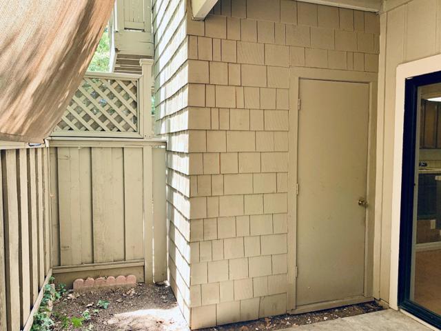 5693 Makati Circle, San Jose CA: https://media.crmls.org/mediaz/ca5b2c81-73df-47a3-88fc-537287a56eb1.jpg