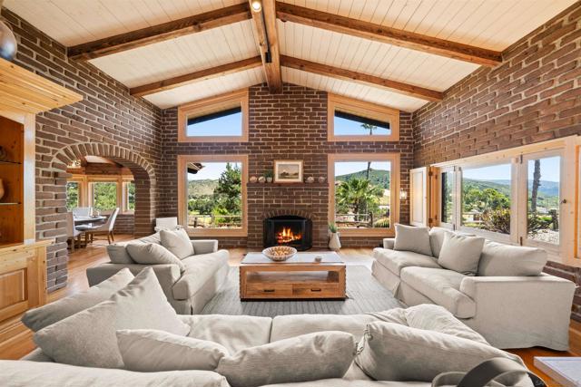 Image 71 of 75 For 1951 Cloverdale Rd