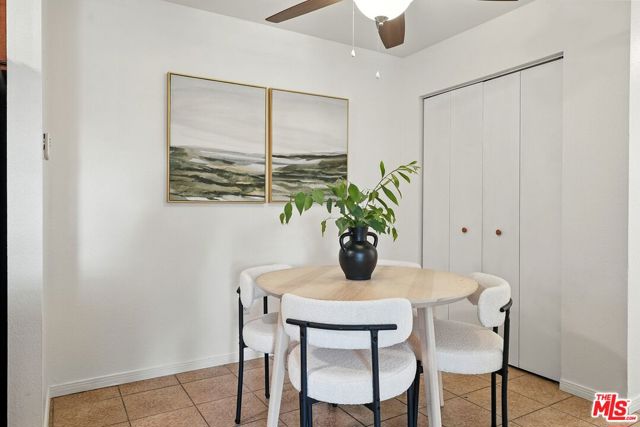 830 W Lincoln Avenue, Escondido CA: https://media.crmls.org/mediaz/ca5e212b-f7fe-4abf-8306-c7bf14322048.jpg