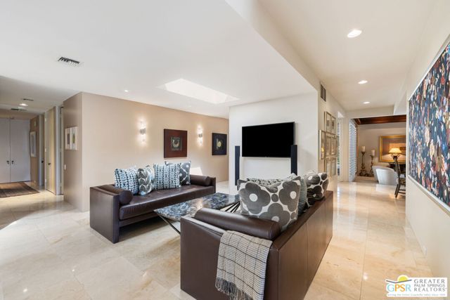 70639 Placerville Road, Rancho Mirage CA: https://media.crmls.org/mediaz/ca5e9cde-b4c2-438c-8a49-24c5af76c192.jpg