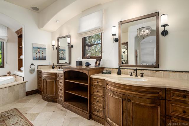 8053 High Time Ridge, San Diego CA: https://media.crmls.org/mediaz/ca5fbeea-54f4-42f5-b975-3f66cc3103f3.jpg