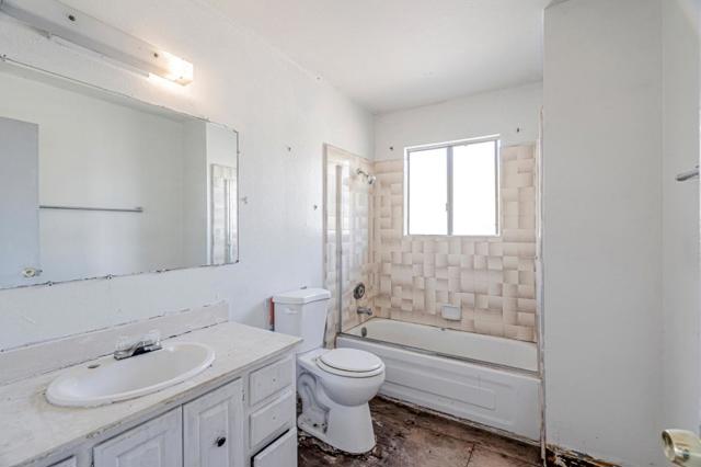 3047 Rollingwood Court, San Jose CA: https://media.crmls.org/mediaz/ca5fd1ef-7083-43de-9e8d-cf1af3db376c.jpg