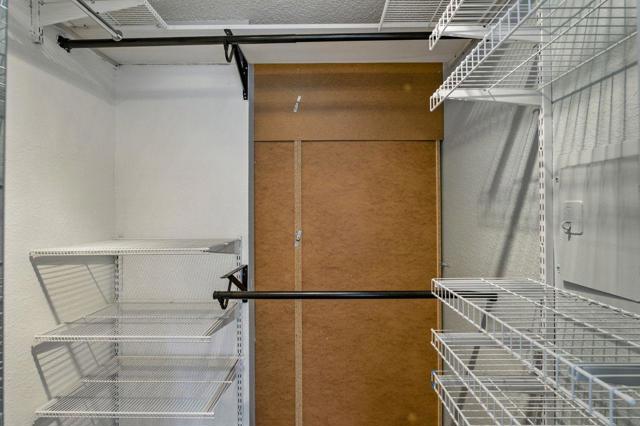 381 Half Moon Lane, Daly City CA: https://media.crmls.org/mediaz/ca60c59d-06bb-4b0a-a3b6-0ed548ce4300.jpg