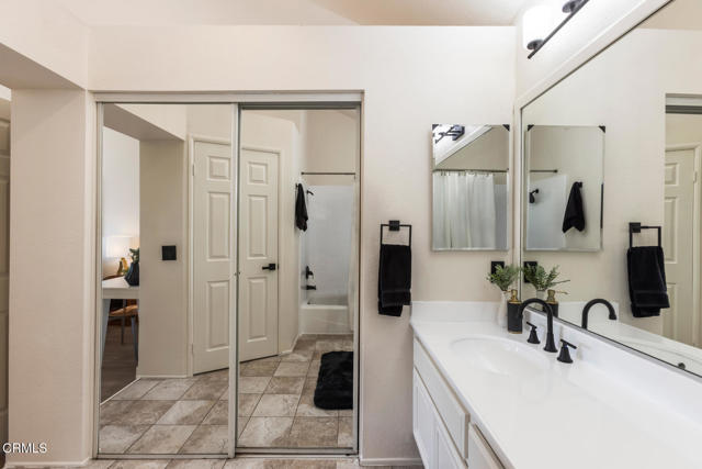 13945 Lemoli Avenue, Hawthorne CA: https://media.crmls.org/mediaz/ca60c694-a3d8-4ba3-b90b-278153b51341.jpg