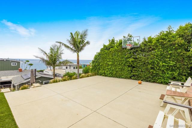 1571 San Elijo Ave, Cardiff by the Sea CA: https://media.crmls.org/mediaz/ca612d8e-6bea-4ed6-aab4-4f64742c8456.jpg