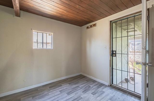 1208 Ramona Avenue, Salinas CA: https://media.crmls.org/mediaz/ca61457d-b69c-4efe-a2e9-6b08fc47cec9.jpg