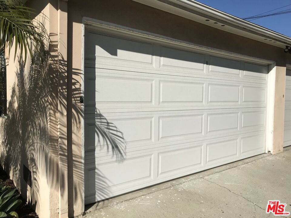 https://media.crmls.org/mediaz/ca618a38-0d90-4927-8124-bdcc298afdd9.jpg?preset=X-Large