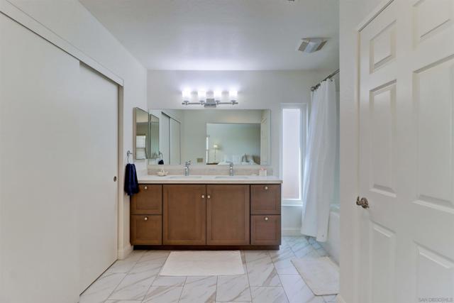 10832 Avenida De Los Lobos, San Diego CA: https://media.crmls.org/mediaz/ca62139f-9c71-4648-bc7f-646cd4983a58.jpg