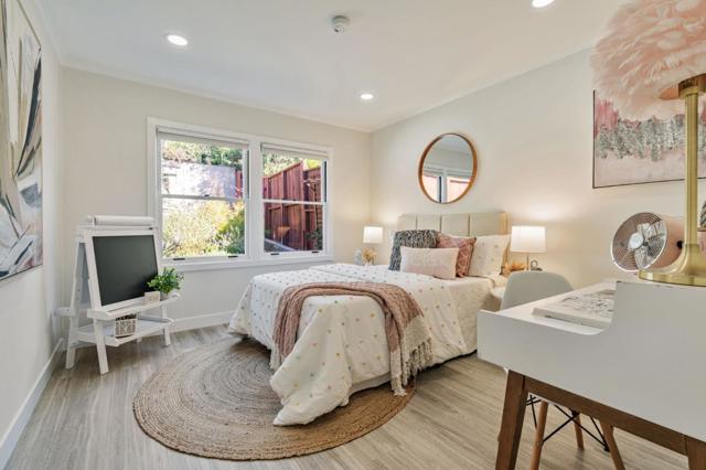 238 Harkness Avenue, San Francisco CA: https://media.crmls.org/mediaz/ca623e20-2810-49d6-8d87-3c3de0a67dc8.jpg