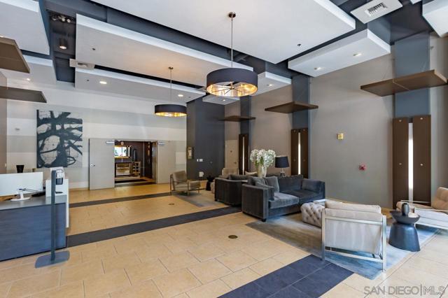 253 10Th Ave, San Diego CA: https://media.crmls.org/mediaz/ca62b30c-b491-44eb-8fee-b6bd9db923a0.jpg