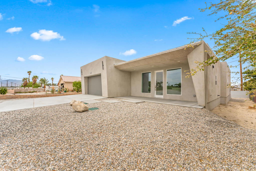 MLS #219130159DA image #2