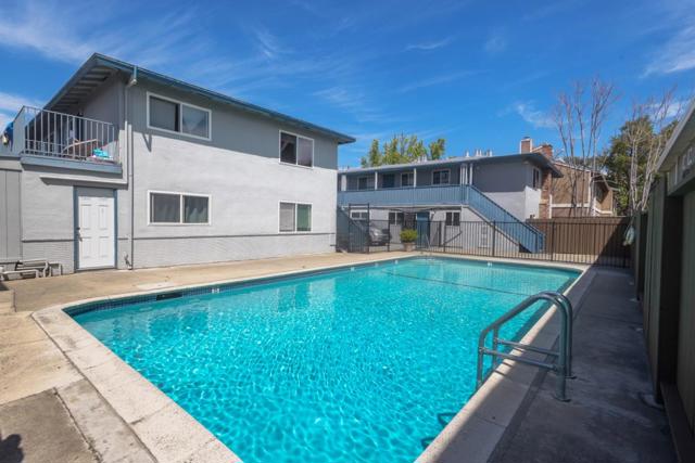 Image 5 of 43 For 309315 Oak Avenue