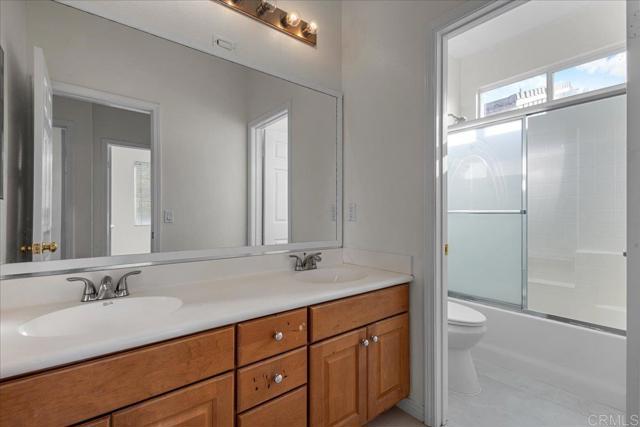 Detail Gallery Image 11 of 15 For 5226 Mariner Dr, San Diego,  CA 92154 - 5 Beds | 3 Baths