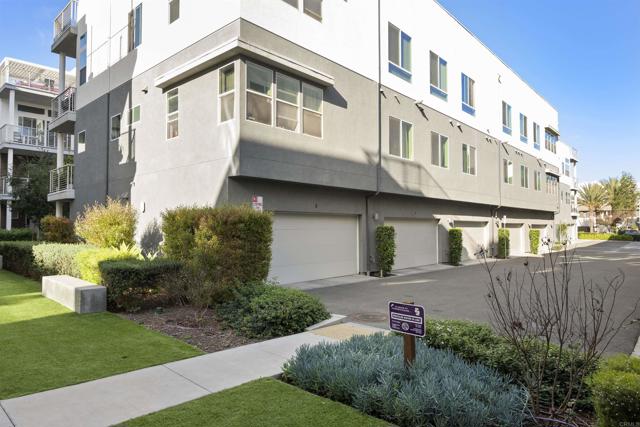 Detail Gallery Image 44 of 50 For 2049 Bravo Loop #6,  Chula Vista,  CA 91915 - 3 Beds | 3 Baths