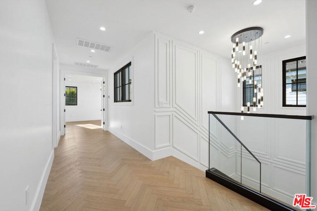 MLS #25616539 image #20