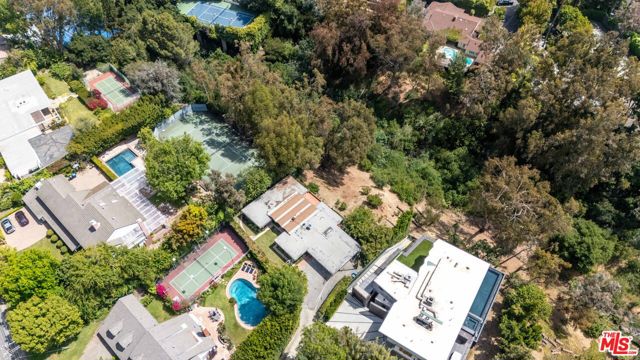 Drew Fenton | 656 N Bonhill Road Los Angeles CA | MLS: 7538623