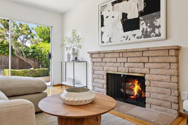 752 Matsonia Drive, Foster City CA: https://media.crmls.org/mediaz/ca67691e-d22e-4a0f-a317-48ee53620f1d.jpg