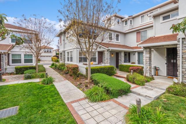 4540 Sandyford Court, Dublin CA: https://media.crmls.org/mediaz/ca678fa4-c94a-4a78-a9c4-42868c4afa4c.jpg