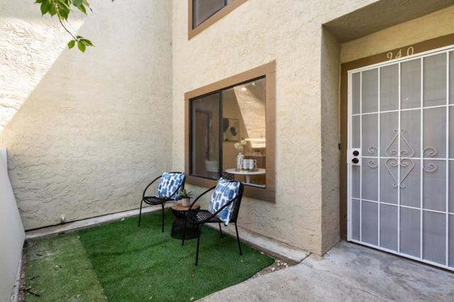 940 Cherry Glen Terrace, Fremont CA: https://media.crmls.org/mediaz/ca67edcd-a161-4f14-8d85-a0b177ca8a35.jpg