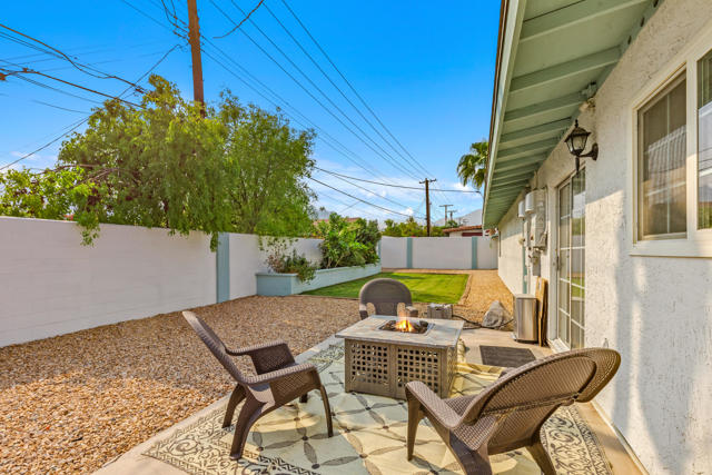 52790 Avenida Obregon, La Quinta CA: https://media.crmls.org/mediaz/ca680455-4a56-4d68-a5dd-538ccc3cf4dc.jpg