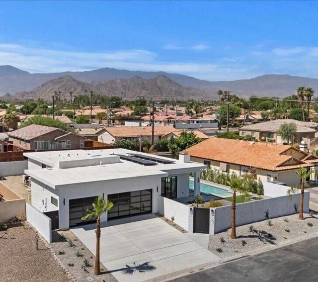 78525 Orcabessa Drive, Bermuda Dunes CA: https://media.crmls.org/mediaz/ca682c0b-d1cf-4a30-bbb5-63396a6ba2cc.jpg