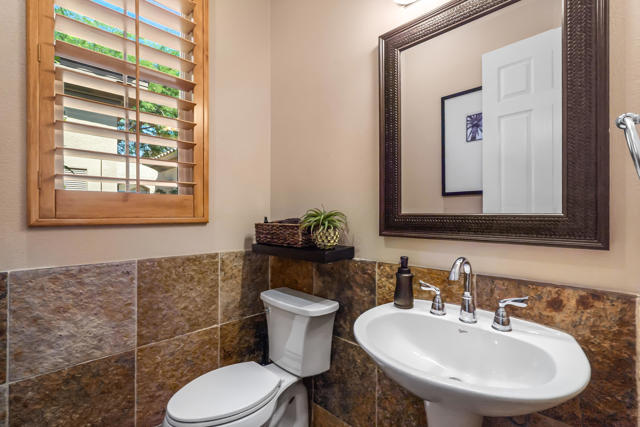 56925 Mountain, La Quinta CA: https://media.crmls.org/mediaz/ca68adb4-a53c-4d8a-a06f-fec8ea12e93f.jpg