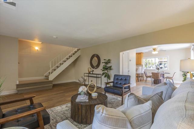 Image 9 of 39 For 5545 Don Pedro Ct