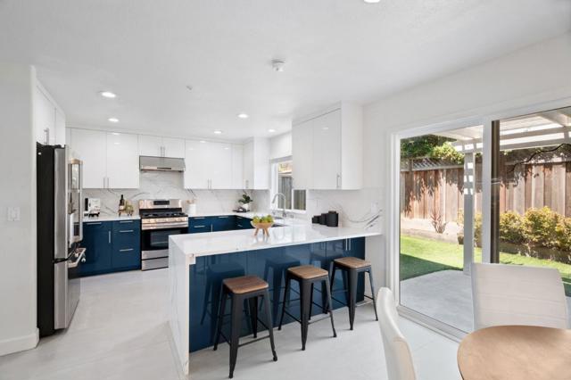 625 Coast Range Drive, Scotts Valley CA: https://media.crmls.org/mediaz/ca68dba7-6eb9-40d0-b921-be30bdadaa52.jpg