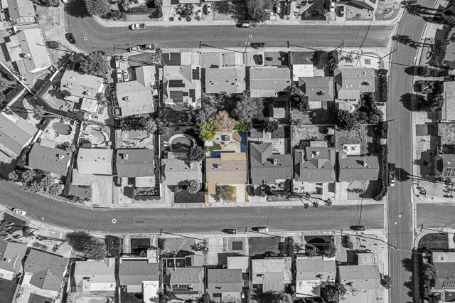 43120 Texas Avenue, Palm Desert CA: https://media.crmls.org/mediaz/ca691dc2-edee-4ca6-a736-aceb2c93e7b6.jpg