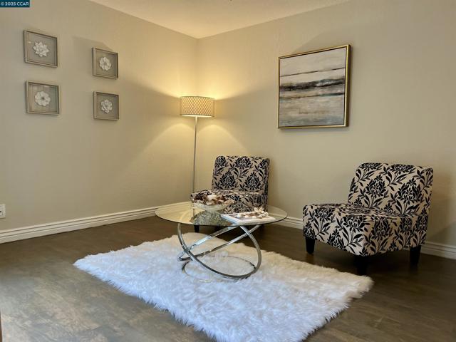 5239 Riverdale Ct., Pleasanton CA: https://media.crmls.org/mediaz/ca69687b-fcdd-477b-a286-2b91fdf8a448.jpg