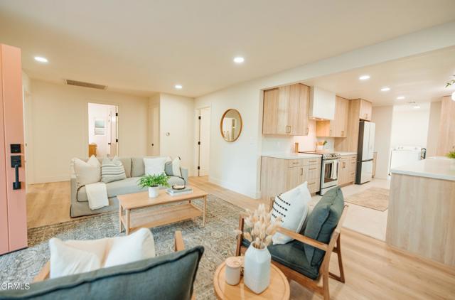 Detail Gallery Image 11 of 68 For 201 Fox St, Ojai,  CA 93023 - 3 Beds | 2 Baths