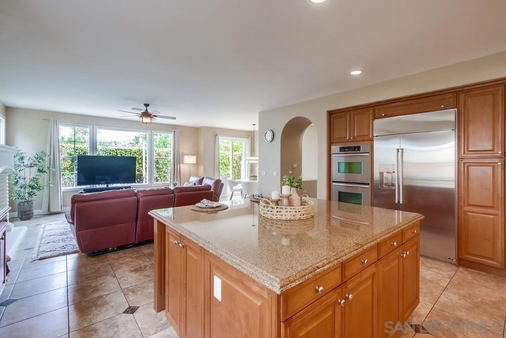 MLS #250025773SD img 14