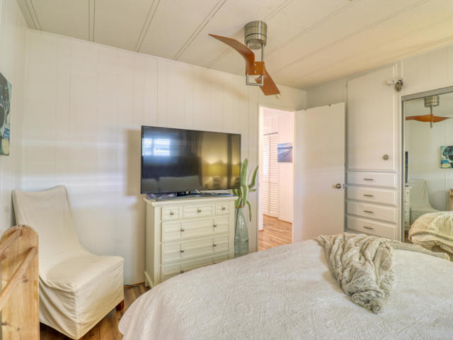 51555 Monroe St. #18, Indio CA: https://media.crmls.org/mediaz/ca6a7d5f-a937-476b-b69c-8605a3082d10.jpg