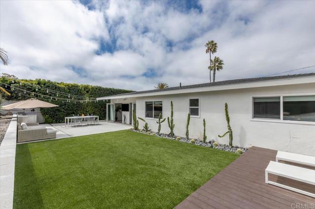 Detail Gallery Image 31 of 40 For 725 Cathy Ln, Cardiff By The Sea,  CA 92007 - 4 Beds | 2/1 Baths