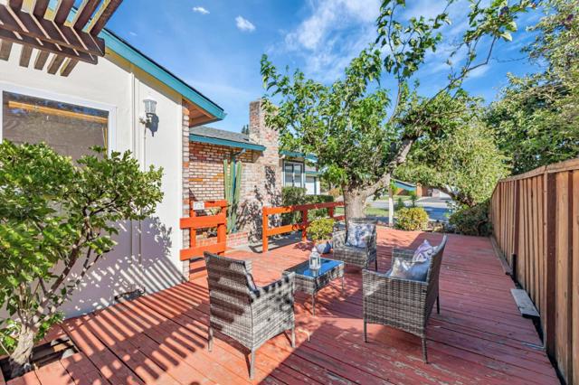 987 Selby Lane, San Jose CA: https://media.crmls.org/mediaz/ca6c169e-c934-4449-93d2-e8b53ea8e5ee.jpg