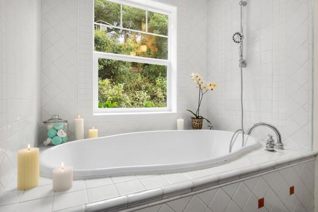 122 Strawberry Canyon Road, Royal Oaks CA: https://media.crmls.org/mediaz/ca6ca0a7-cb1e-46cd-9867-429b5751ffe1.jpg